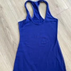 Lululemon cool racerback tank in blue-size 6